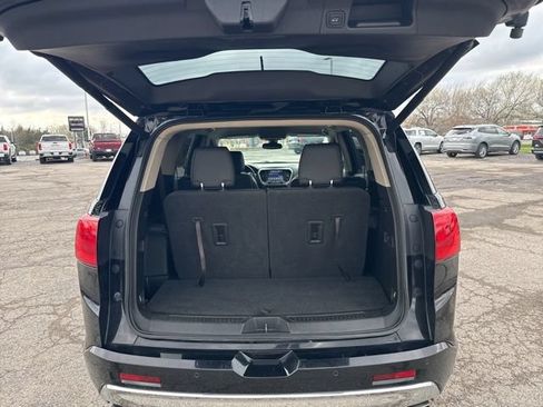 Used 2019 GMC Acadia Denali AWD/4WD image 17