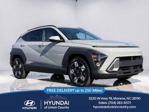 Used 2024 Hyundai Kona SEL w/ Convenience Package FWD image 1