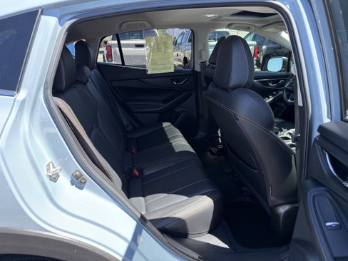 Used 2019 Subaru Crosstrek 2.0i Limited w/ Moonroof Package w/Navigation AWD/4WD image 11