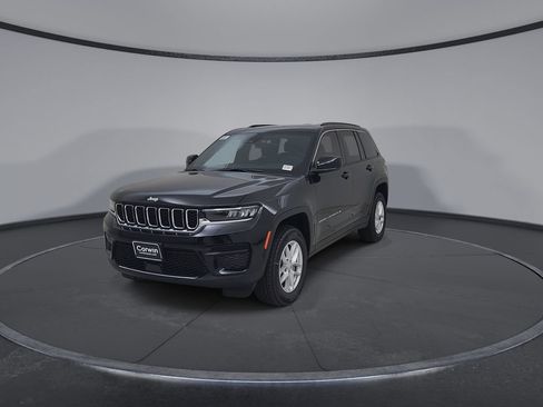 New 2026 Jeep Grand Cherokee Laredo X AWD/4WD image 6