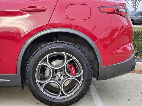 Used 2022 Alfa Romeo Stelvio Ti w/ Active Assist Plus Package image 13