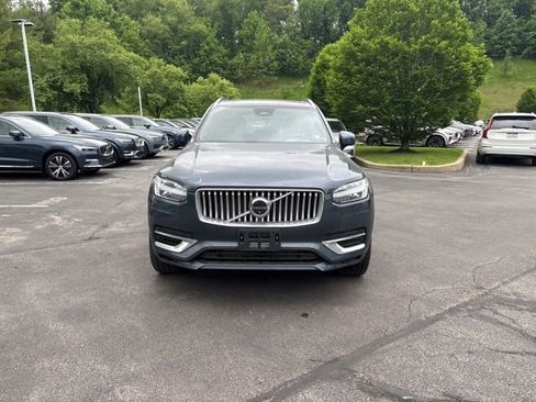 Used 2023 Volvo XC90 T8 Plus w/ Protection Package AWD/4WD image 2