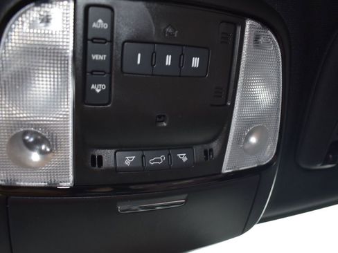 Used 2024 Dodge Durango SRT image 30