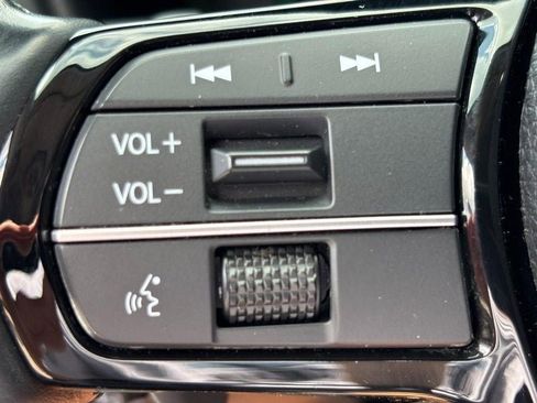 Used 2023 Honda Accord Touring image 16