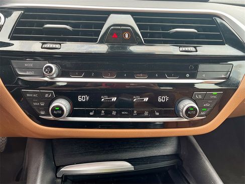 Used 2023 BMW 530i w/ Premium Package image 16