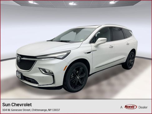 Used 2024 Buick Enclave Essence w/ Experience Buick Package image 1