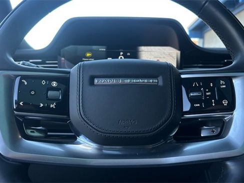 Used 2024 Land Rover Range Rover SE image 30