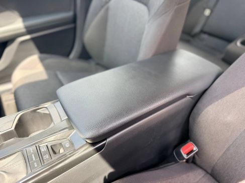 Used 2025 Toyota Camry LE FWD image 21