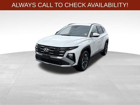 Used 2026 Hyundai Tucson SEL AWD/4WD image 3