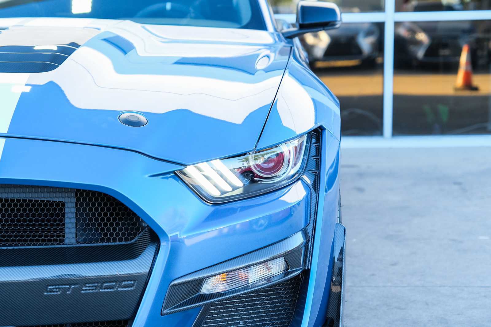Used 2020 Ford Mustang Shelby GT500 w/ Technology Package RWD image 11