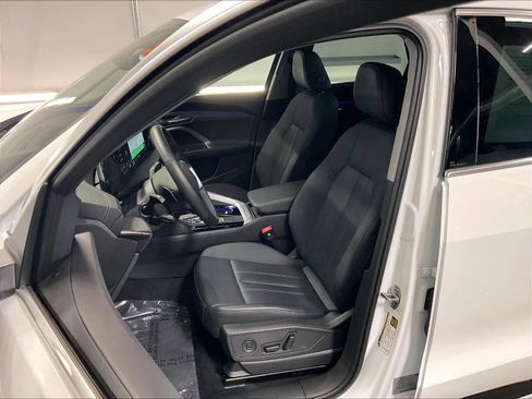 Certified 2025 Audi Q5 Premium w/ Premium Plus AWD/4WD image 26