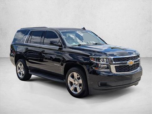 Used 2016 Chevrolet Tahoe LT image 3