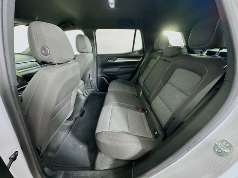 Used 2025 GMC Terrain Elevation image 27