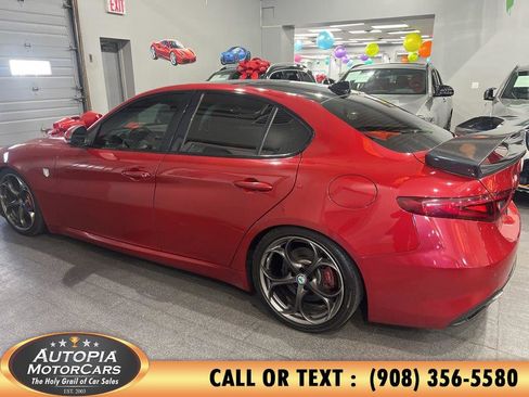 Used 2018 Alfa Romeo Giulia Ti Sport w/ Quick Order Package 22S Sport image 3