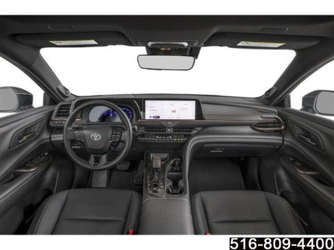Used 2026 Toyota Crown AWD/4WD image 8