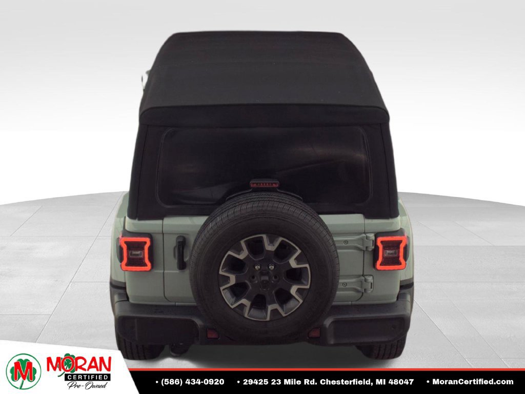 Used 2024 Jeep Wrangler Unlimited Sahara w/ Technology Group AWD/4WD image 6