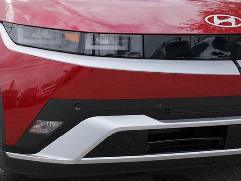 New 2026 Hyundai Ioniq 5 SEL image 3