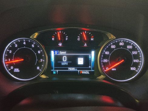 Used 2018 GMC Acadia SLT FWD image 23