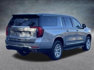 New 2026 GMC Yukon XL Denali w/ Advanced Technology Package AWD/4WD video 3