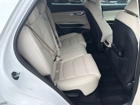 Used 2023 Genesis GV70 2.5T AWD/4WD image 15