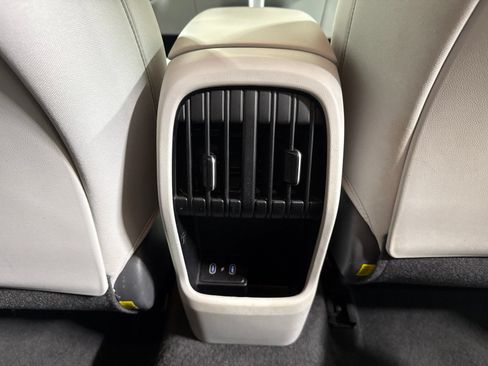 Used 2024 Hyundai Kona SEL AWD/4WD image 17