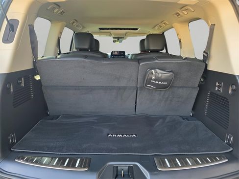 Used 2024 Nissan Armada Platinum w/ Captain's Chairs Package image 8