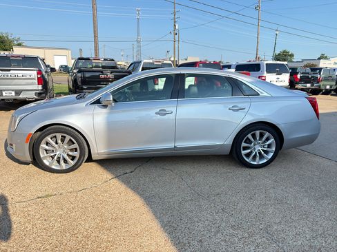Used 2016 Cadillac XTS Luxury w/ Driver Awareness Package FWD image 2