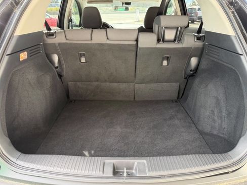 Used 2019 Honda HR-V EX image 10