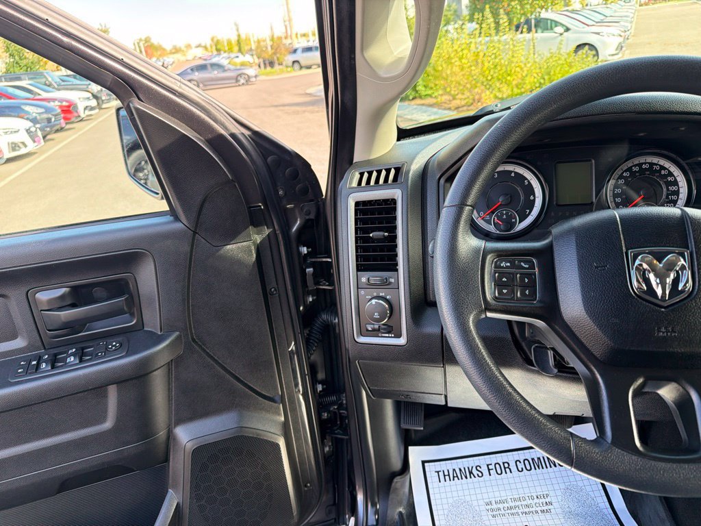 Used 2021 RAM 1500 Express w/ Express Value Package AWD/4WD image 25