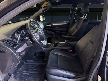 Used 2017 Dodge Grand Caravan GT