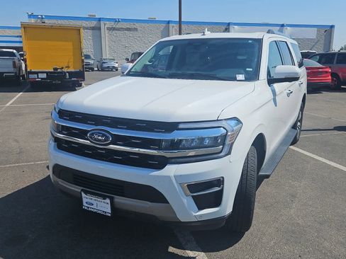 Used 2024 Ford Expedition Max Limited image 1