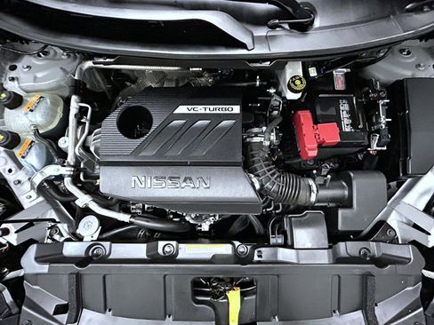 Used 2023 Nissan Rogue SL w/ SL Premium Package image 24