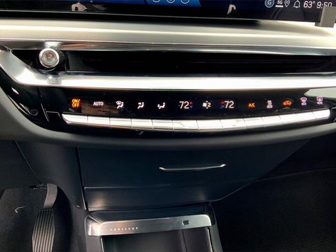 New 2025 Cadillac Lyriq Sport image 28