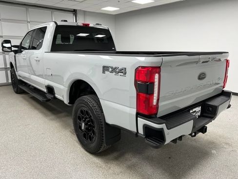 Used 2025 Ford F350 Lariat w/ Black Appearance Package AWD/4WD image 7