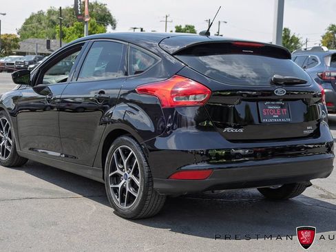 Used 2018 Ford Focus SEL w/ Cold Weather Package FWD image 15