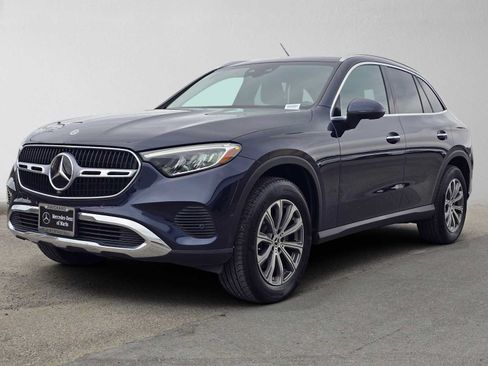 Used 2023 Mercedes-Benz GLC 300 4MATIC image 7