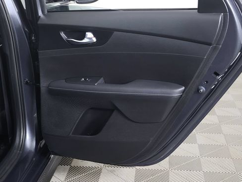 Used 2023 Kia Forte GT-Line w/ GT-Line Premium Package FWD image 27