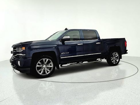 Used 2018 Chevrolet Silverado 1500 LTZ Z71 w/ Centennial Edition AWD/4WD image 8