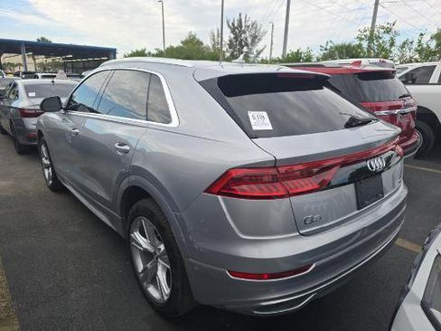 Used 2019 Audi Q8 Premium Plus w/ Premium Plus AWD/4WD image 2