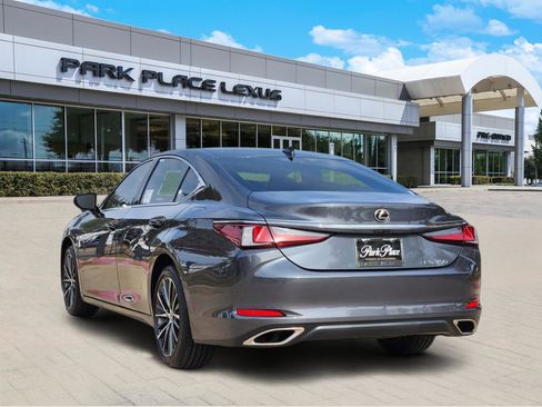 New 2025 Lexus ES 350 w/ Premium Package image 4