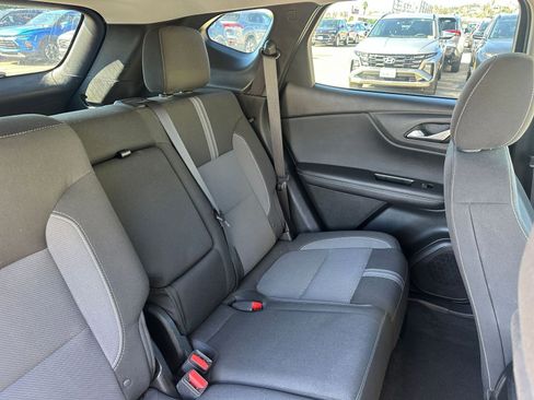 Used 2025 Chevrolet Blazer LT image 37
