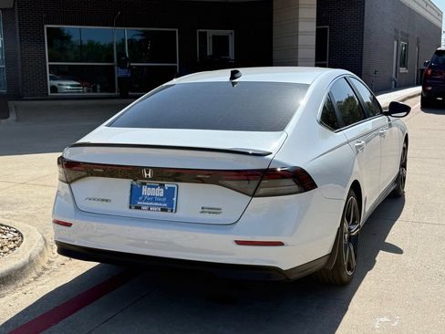 Used 2023 Honda Accord Sport image 5