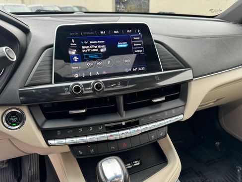 Used 2021 Cadillac CT4 Premium Luxury AWD/4WD image 15