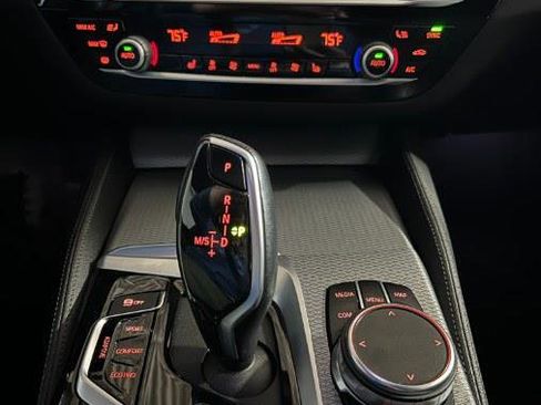 Used 2019 BMW M550i xDrive M550i xDrive Sedan image 15