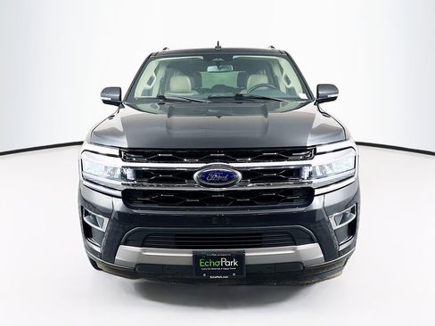 Used 2023 Ford Expedition Max Limited RWD image 2