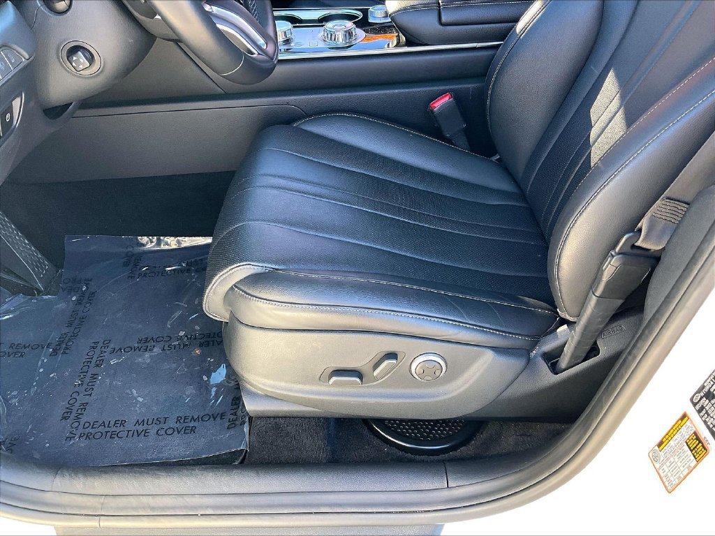 Used 2025 Genesis GV80 2.5T Standard AWD/4WD image 34
