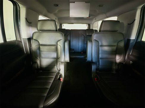 Used 2017 GMC Yukon XL Denali w/ Open Road Package image 13