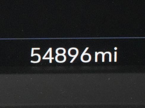 Used 2023 Cadillac XT6 Sport w/ Platinum Package image 19