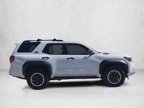 New 2025 Toyota 4Runner 4WD image 4