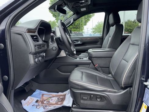Used 2023 Chevrolet Tahoe Premier AWD/4WD image 9